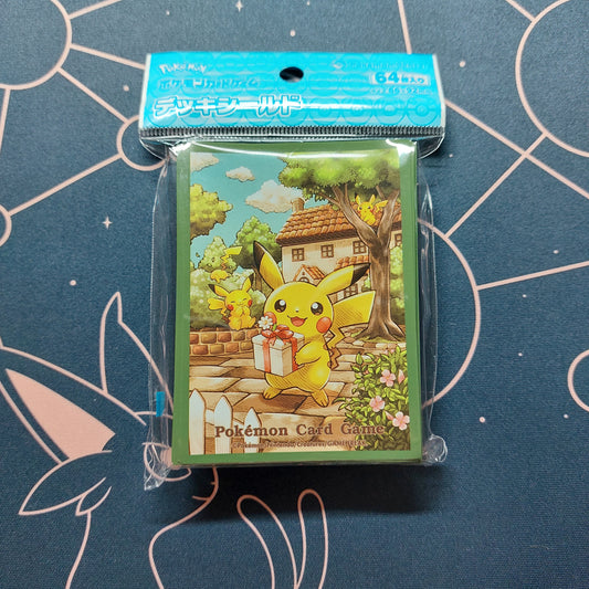 Pikachu's Gift - Pokémon Center Sleeves