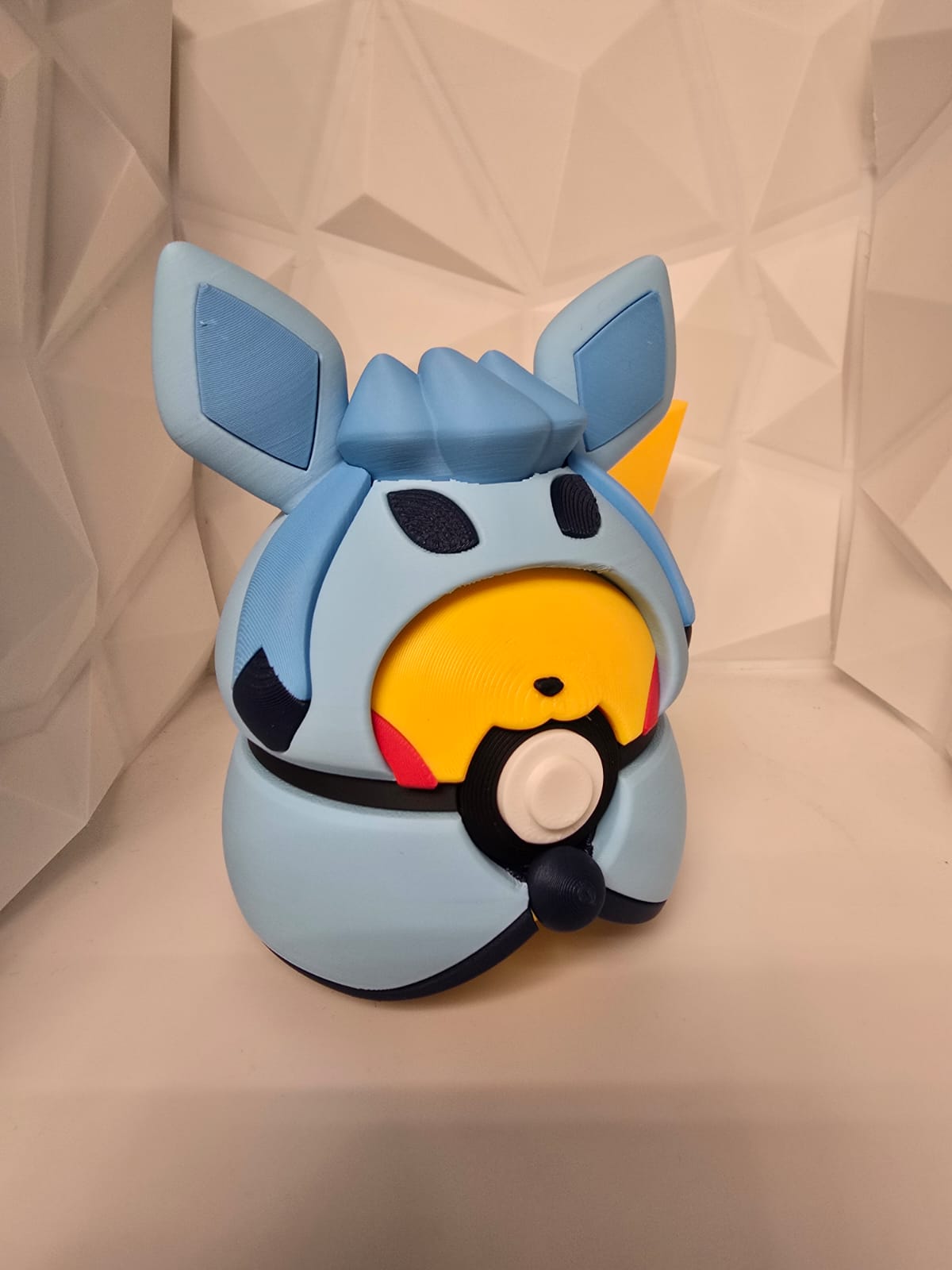 Poncho-Pikachu (Glaziola)
